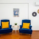 Centrally Located Sleek And Modern Flat In Sisli